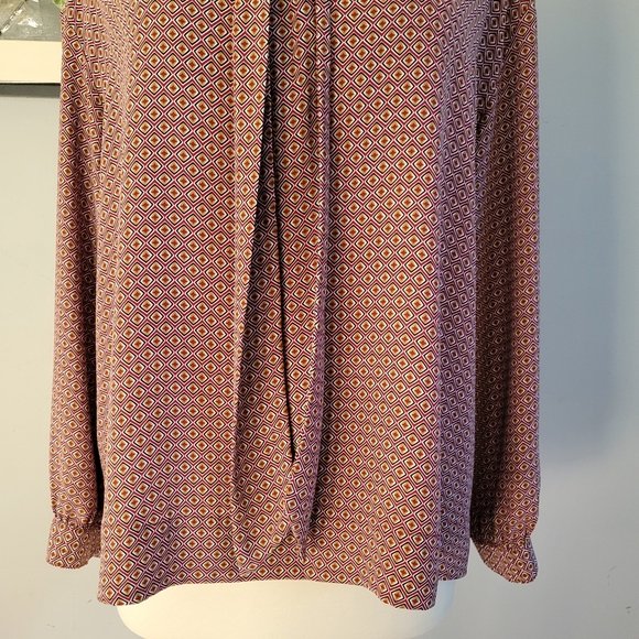 Rachel Zoe Long Sleeve Tie Neck Geometric Print Pull Over Top M - Picture 4 of 11